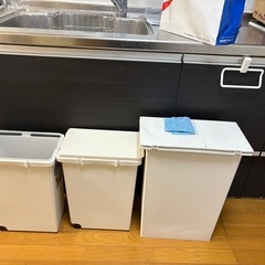 ダストボックス×3