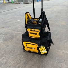 デウォルト(DEWALT) ローリングバッグ 撥水 撥塵 耐久性...