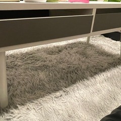 テーブル