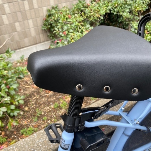 新品・電動自転車後部チャイルドシート付き　ペルテック