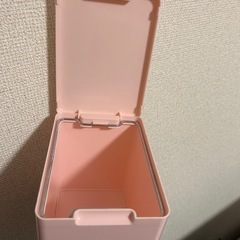 ダストボックス