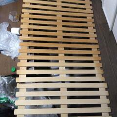 シングルベッドサイズすのこ　四つ折りの画像