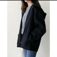 値下げました。新品・フードフリースジャケットポケット付きの画像