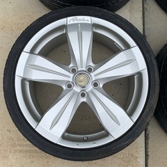ANEVIAS 19インチ　タイヤホイールセットの画像