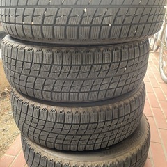 スタッドレスタイヤ4本！