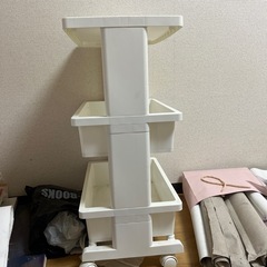 三段ニトリテーブルワゴンキチンワゴンアステージの画像