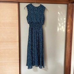 深緑 ノースリーブワンピース
