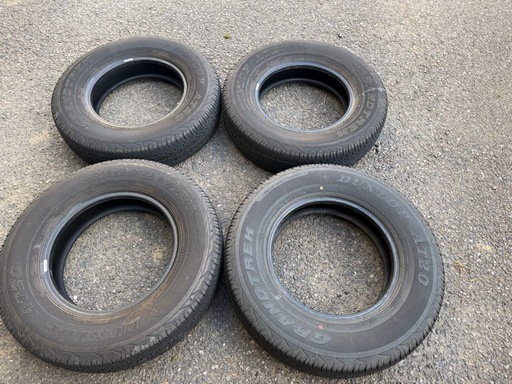ジムニーシエラ　195/80R15 純正タイヤ　