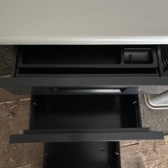 美品◾︎オフィスデスク、事務机の画像