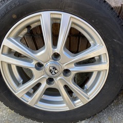 決まりました中古　スタッドレスタイヤ　の画像