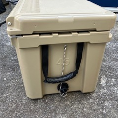 FIELDOORクーラーボックス 42.5㍑ の画像