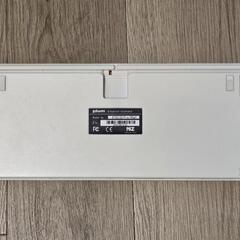 NiZ Plum 87 キーボード テンキーレス 静電容量無接点方式の画像