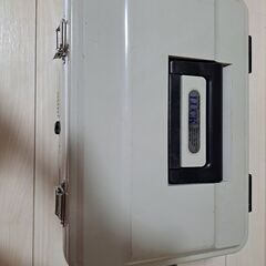 クーラーボックス　の画像