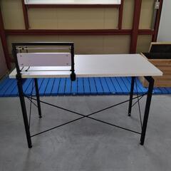 20250328007　家具　机の画像