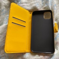 新品スマホケース　訳アリ品の画像