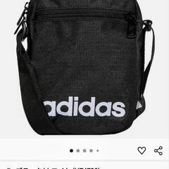 adidasショルダーバッグの画像