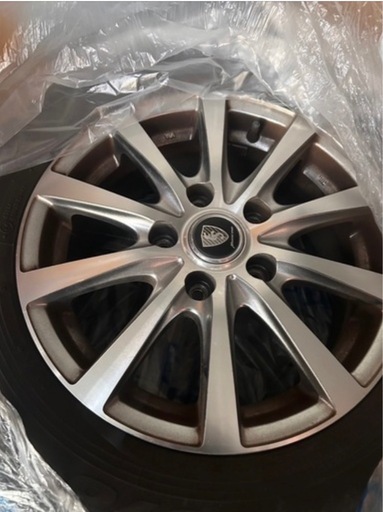 キャンセルになり再出品。タイヤ、ホイール付き38000円→24990円