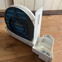 SHARP シャープ ☆ プラズマクラスター ☆ 加湿空気清浄機 ☆ KC-D50 ☆ 動作確認済の画像