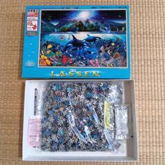 ラッセンジグソーパズル(3ピース不足)、専用パネルの画像