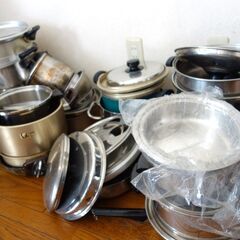 アンプ、プレーヤー、Wカセットデッキさしあげます。ただしこれも持ち帰ってください！の画像