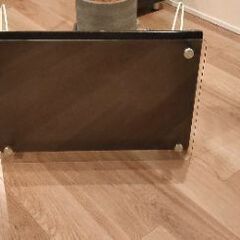 ガラス天板ローテーブルの画像