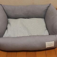 ULIGOTA 犬用ベッド　美品 