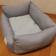 ULIGOTA 犬用ベッド　美品 の画像