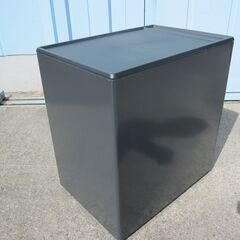 2段ワゴン　ブラック　鍵あり　プラス製　400ｘ580ｘ610の画像
