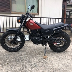 YAMAHA TW225
