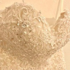 定価17万ウェディング YNS マーメイドドレス　ガリアラハヴ風の画像