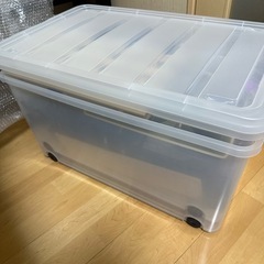 衣装ケース、物干し竿等