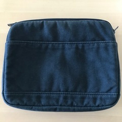【Abercrombie&Fitch /アバクロンビー＆フィッチ】ポーチの画像