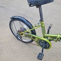 折りたたみ自転車の画像