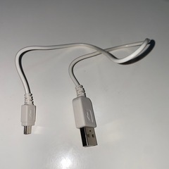 マイクロUSBケーブル ホワイト40cmの画像