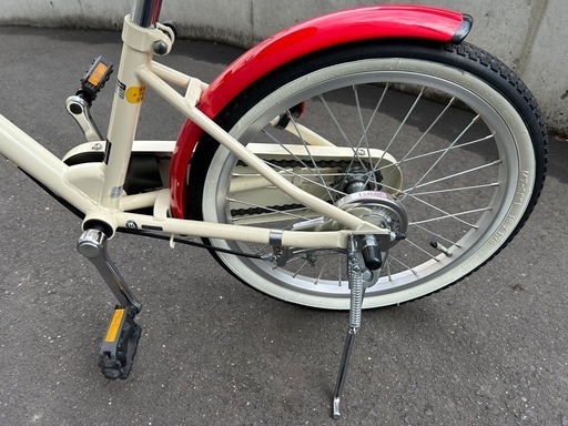 サイクルベースあさひ　イノベーションファクトリー　18インチ　補助輪あり
