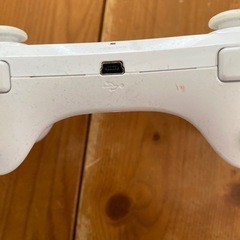 【ジャンク品】WiiUコントローラー2個の画像