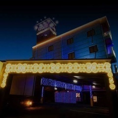 {フリーランス!!}清掃・フロントスタッフ※服装、髪型自由　月給20万以上可‼︎ の画像