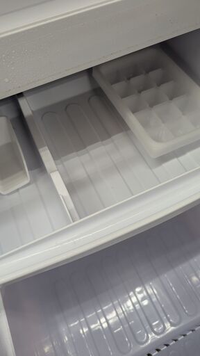 大阪限定 シャープ ノンフロン冷凍冷蔵庫 SJ-D14F-W 2019年製 大阪限定 シャープ ノンフロン冷凍冷蔵庫 SJ-D14F-W 2019年製 大阪限定