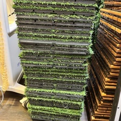 IKEAフロアデッキ芝　43枚の画像