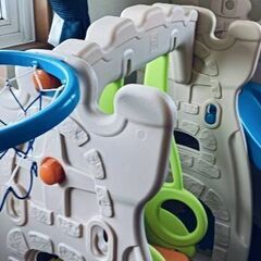 【値下げ】室内遊具　滑り台、ブランコ、バスケットゴールの画像