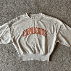 【titivate】 スウェット カレッジロゴプリントスウェットの画像