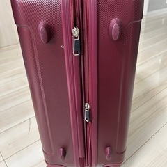 キャリーケースの画像