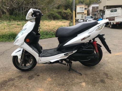 バイク KYMKO 125 RACING