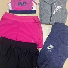 ナイキ　スポーツウェアまとめて