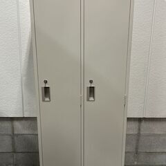 KOKUYO コクヨ 2人用 スチールロッカー 幅61cm×奥行52cm×高さ180cmの画像