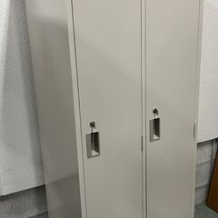KOKUYO コクヨ 2人用 スチールロッカー 幅61cm×奥行52cm×高さ180cmの画像