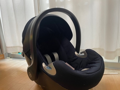 Cybex サイベックス　 AtonQ エイトンQ  チャイルドシート
