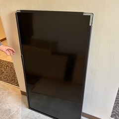 47インチモニター　カバー割れにつき超特価