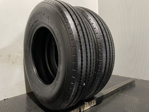 205/85R16 LT 2024年製造バリ溝！ダンロップSPLT5 新車外し