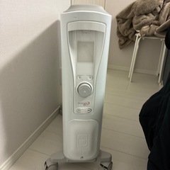 デロンギオイルヒーター 
RHJ75V0915-GY
